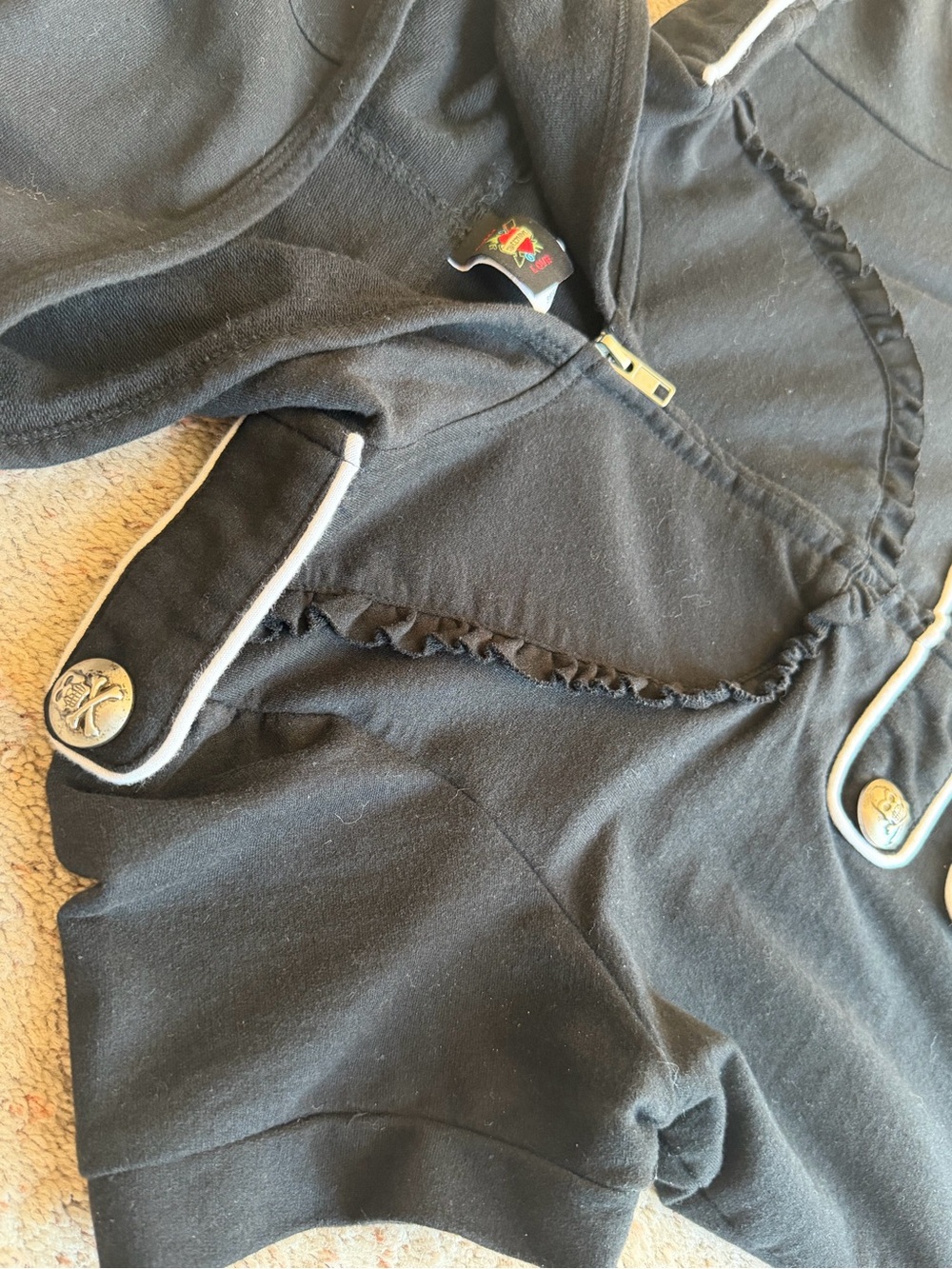 Sweet Love Black Short-Sleeve Hooded Zip Top with Decorative Skull Buttons - Picture 6 of 7